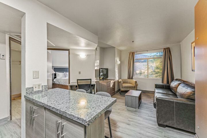 Metro Chandler Extended Stay