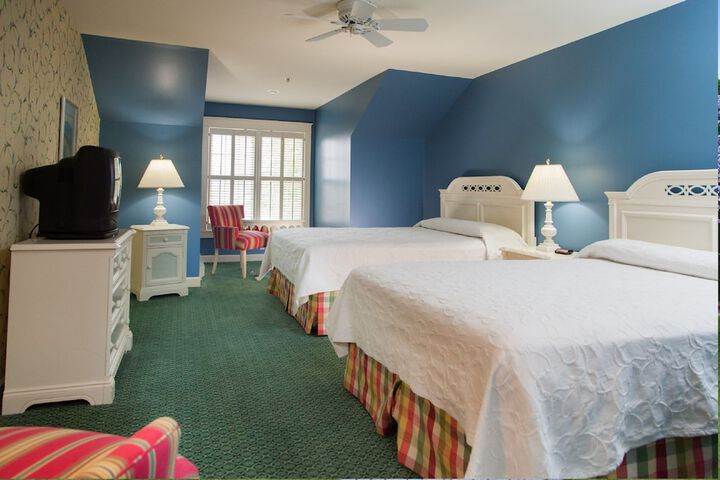 Room 32 of 70