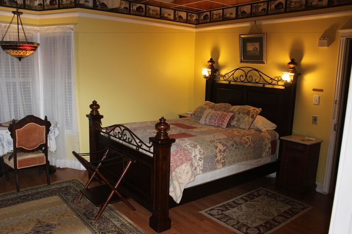 Room 22 of 54