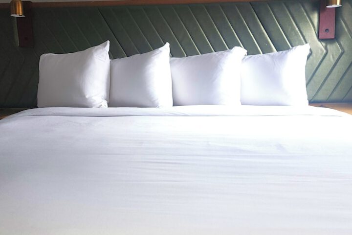Penn Lodge Hotel & Suites