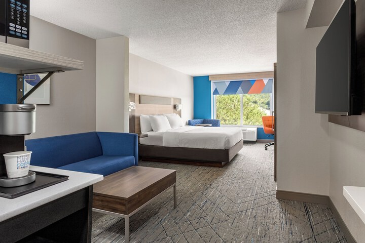 Room 21 of 55