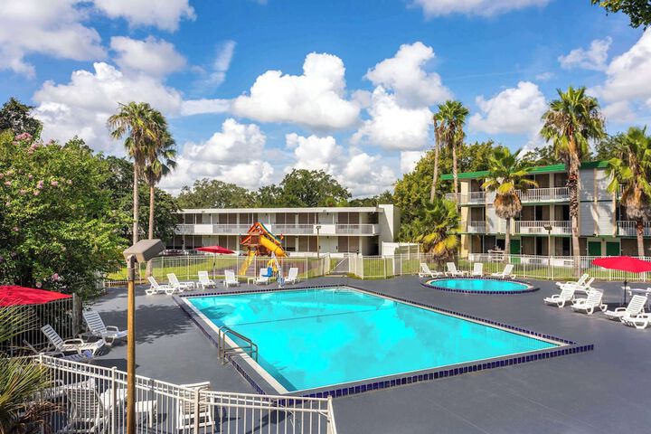 Pool 9 of 69
