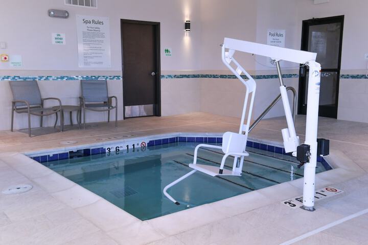 Holiday Inn & Suites Denver Tech Center-Centennial by IHG