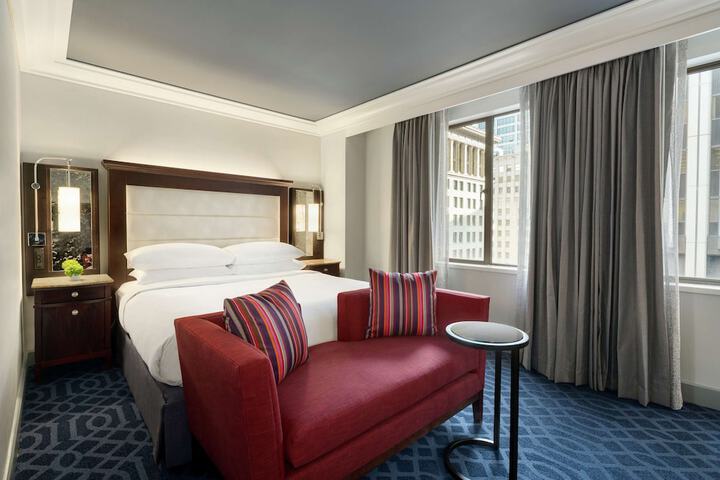 Room 32 of 56