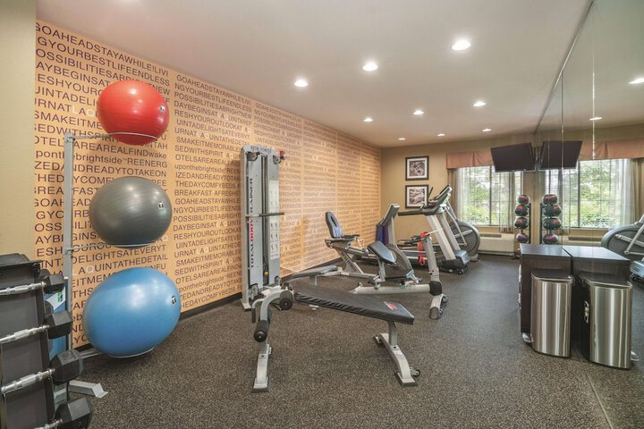 La Quinta Inn & Suites by Wyndham Smyrna TN - Nashville
