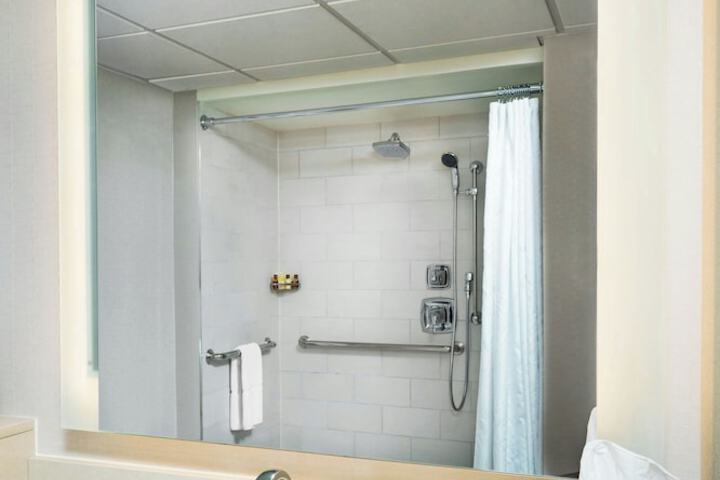 Memphis Riverline Hotel