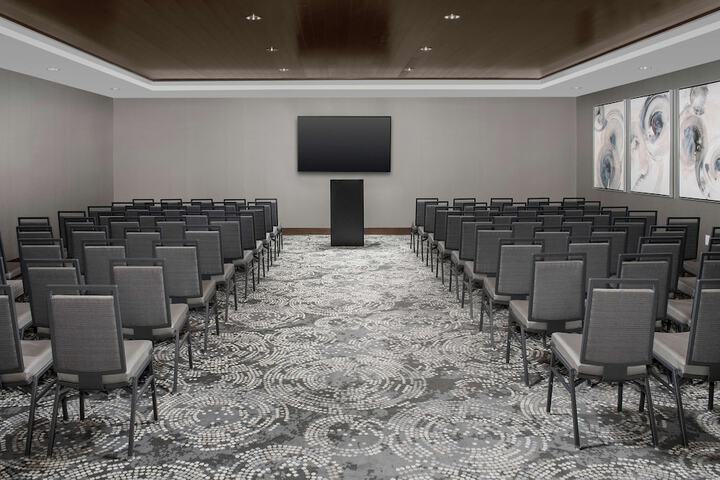 Embassy Suites by Hilton Knoxville Downtown
