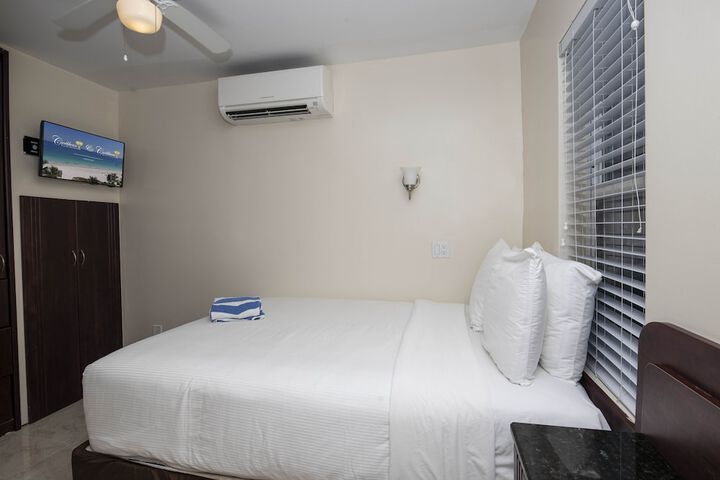 Room 19 of 61