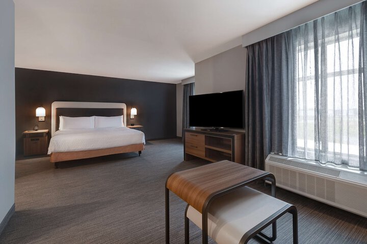 Room 35 of 54