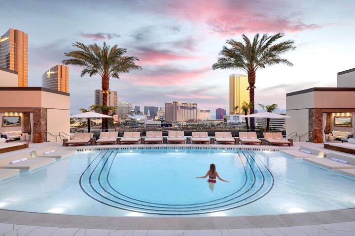 Pool 7 of 152