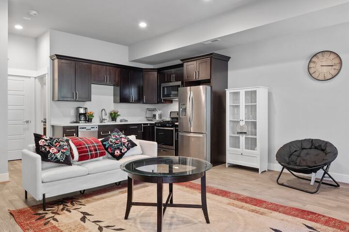 Cozy 1br Retreat in Sammamish 1 Bedroom Apts