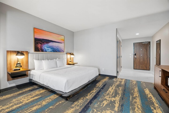 La Quinta Inn & Suites by Wyndham La Habra