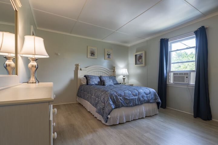 Room 162 of 309