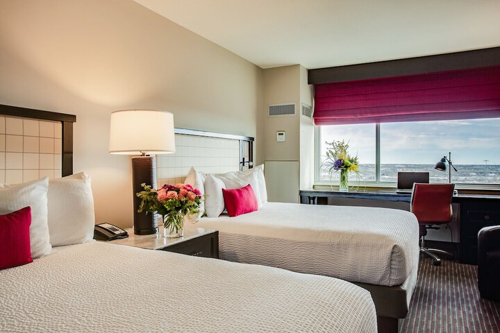 Room 25 of 69
