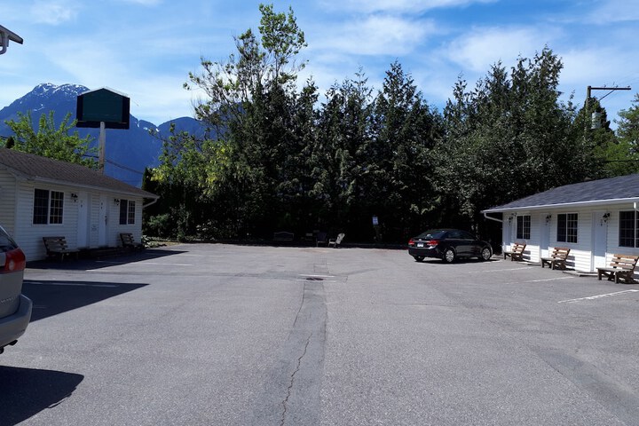 Hotel 3 of 62