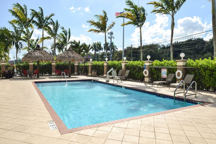 Pool 7 of 37