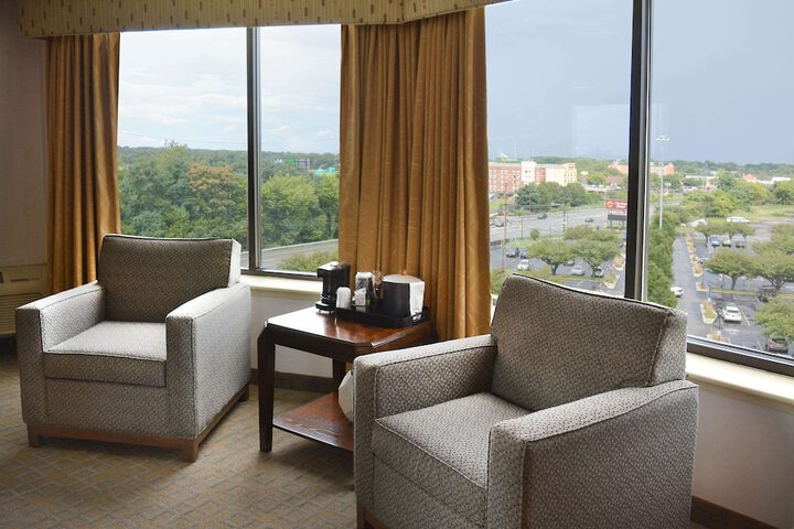 Room 21 of 42