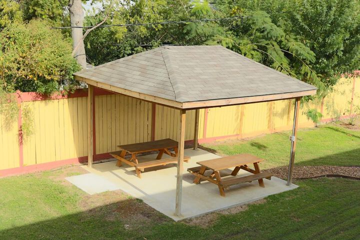 Terrace/Patio 21 of 23