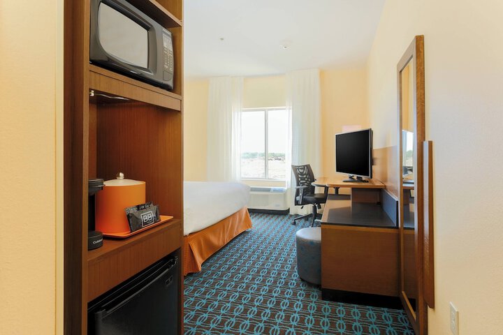 Room 16 of 27