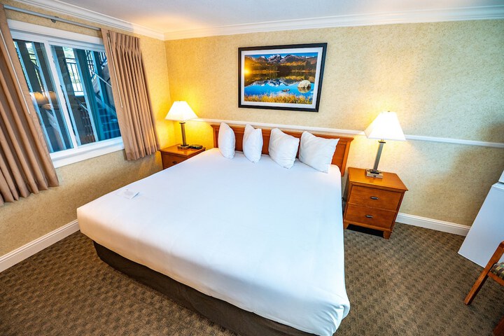 Room 46 of 114