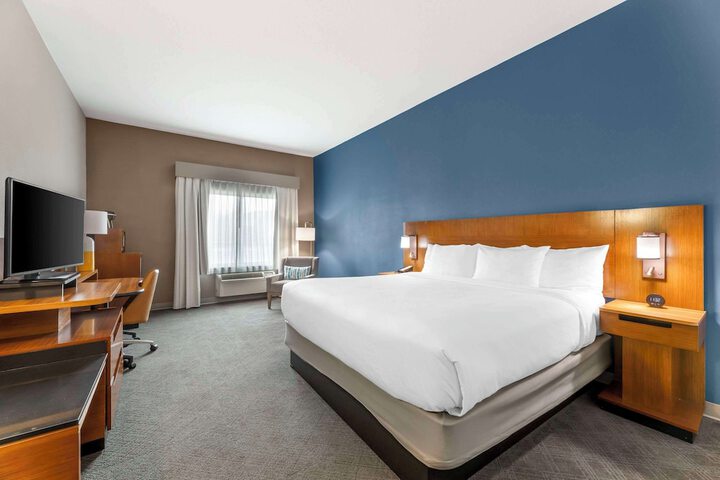 Room 41 of 53