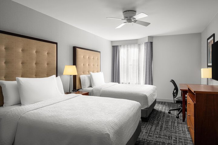 Homewood Suites by Hilton Dulles-North / Loudoun