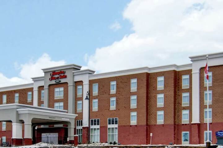Hotel 2 of 62