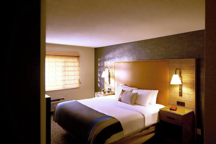 Riverhouse Lodge