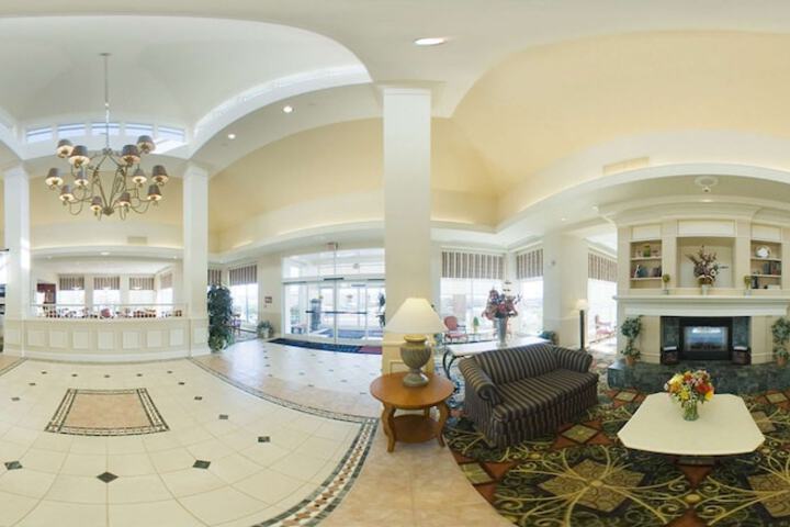 Hilton Garden Inn Edison / Raritan Center