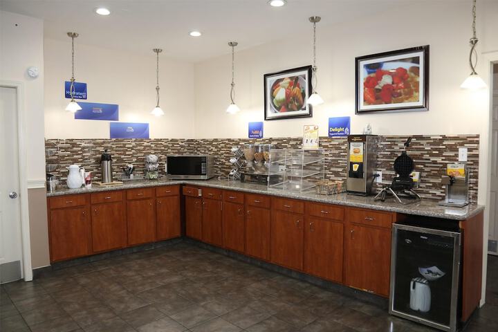 Americas Best Value Inn Monroe