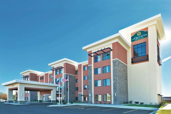 Hotel 2 of 39