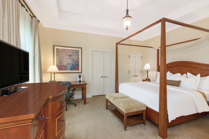 Room 20 of 42