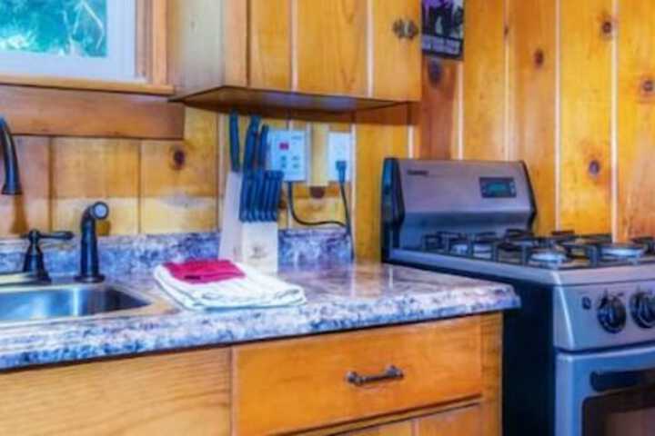 Knotty Pines Cabins