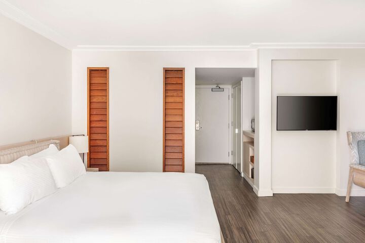 Room 60 of 99