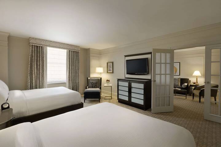 Fairmont Hotel Vancouver