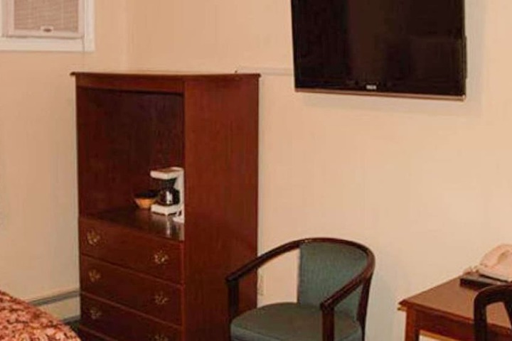 Travellers Inn