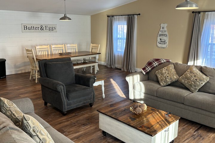 Hermann Crown Suites