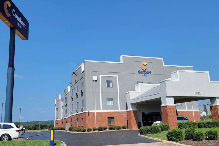 Hotel 6 of 41