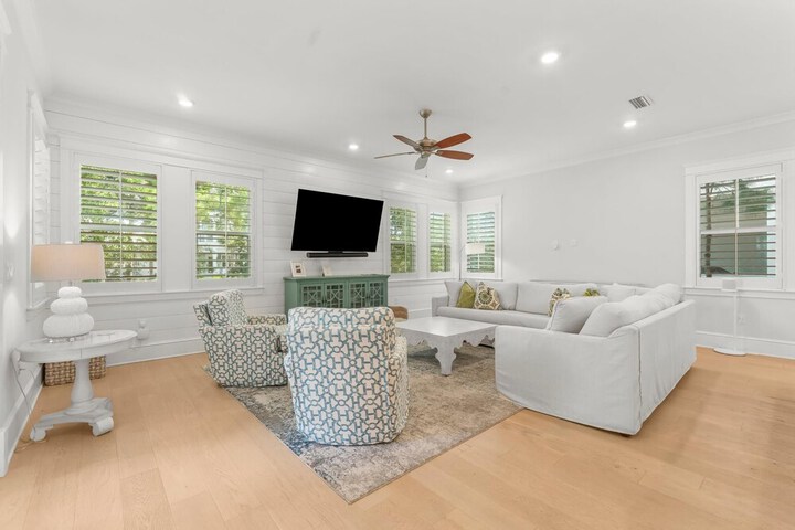 Prominence on 30A by Panhandle Getaways