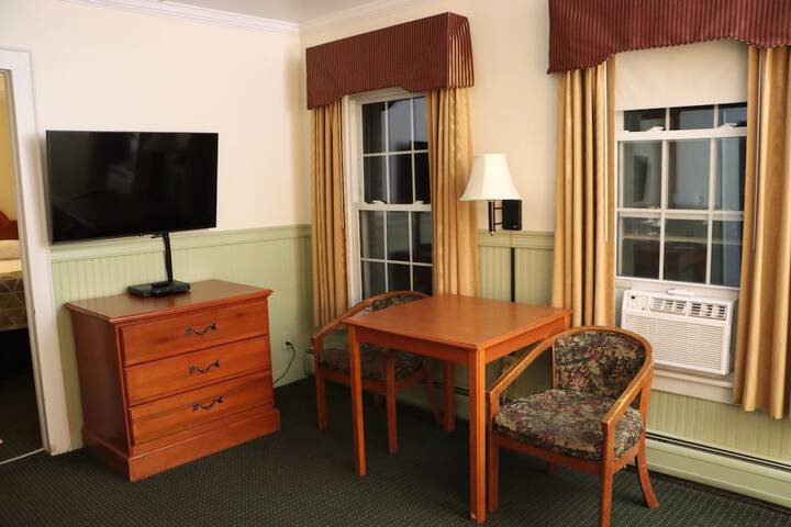 Maple Terrace Motel