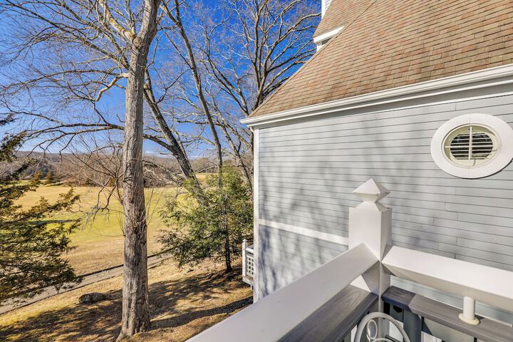 1 Mi to Mohegan Sun: Studio w / Golf Course Views
