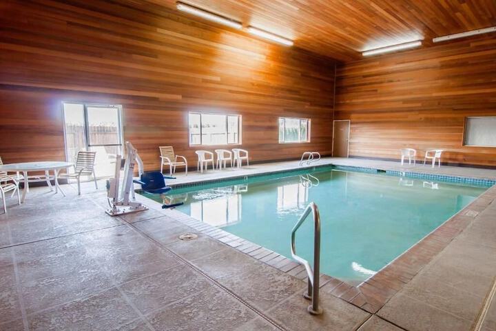 Pool 5 of 41
