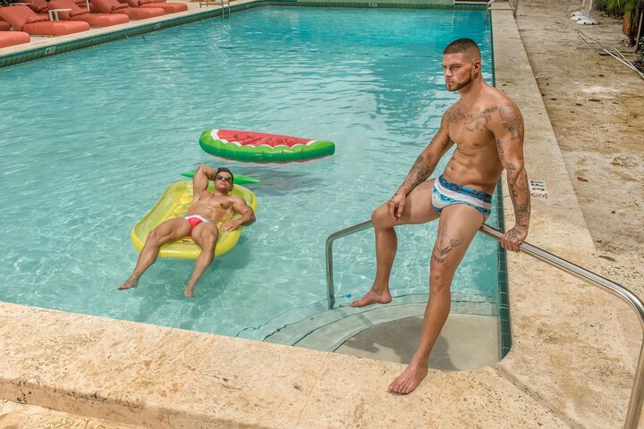 Pool 10 of 47