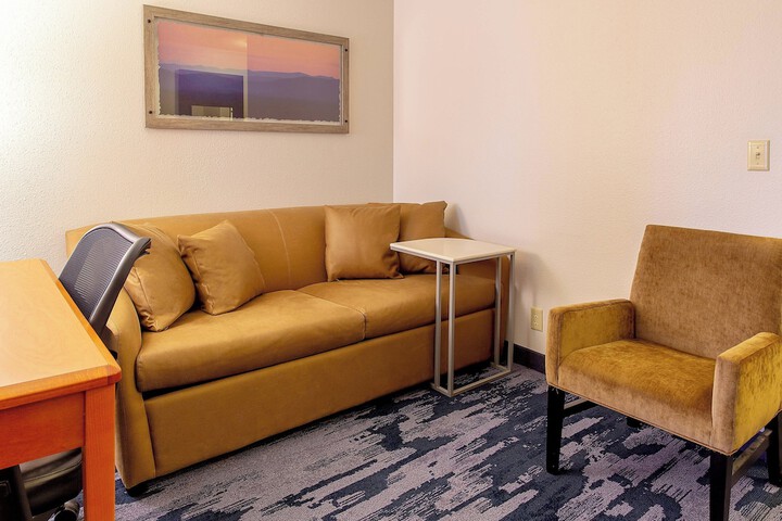 Room 18 of 26