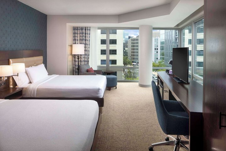Room 21 of 44