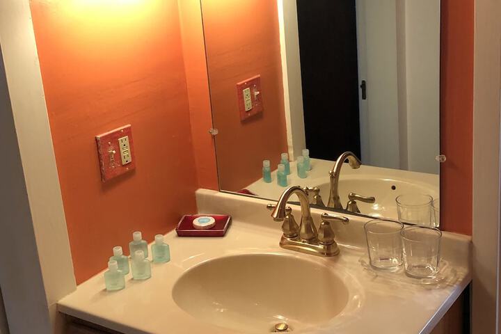 Room 22 of 50