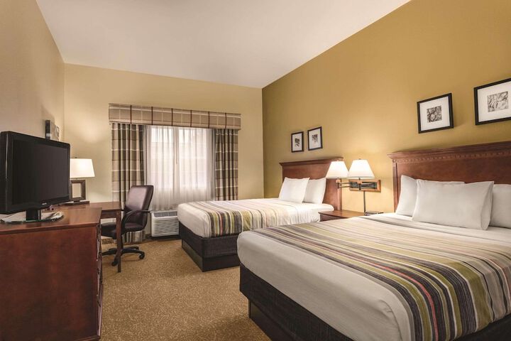 Room 11 of 22
