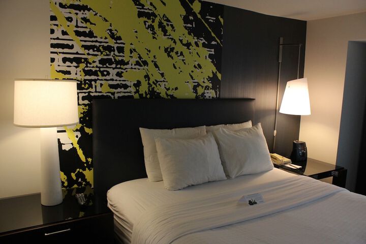 Room 56 of 69