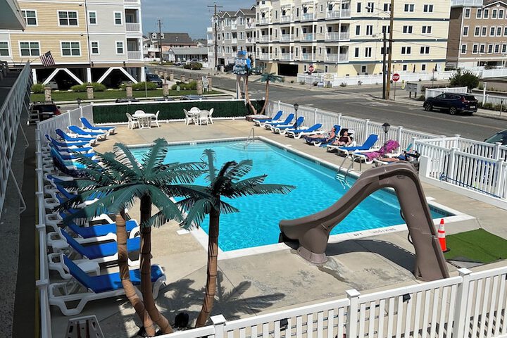 Pool 6 of 66