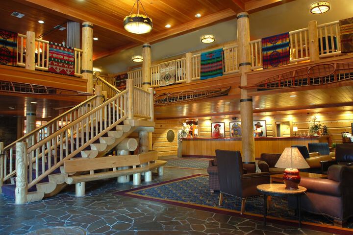 Heathman Lodge
